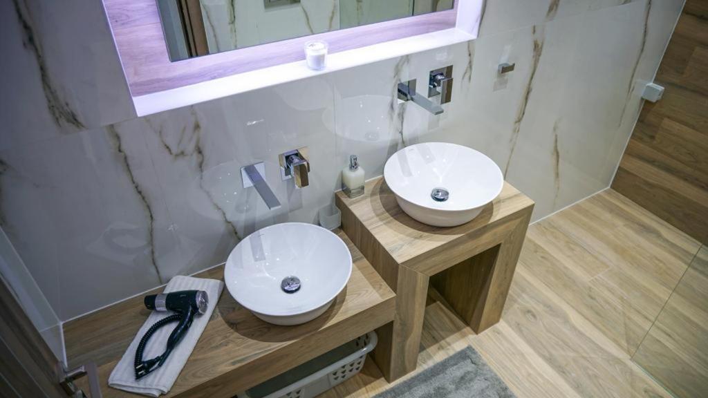 P & K Design Ltd Flats By Rentals Pro Services - Nea Moudania Zewnętrze zdjęcie